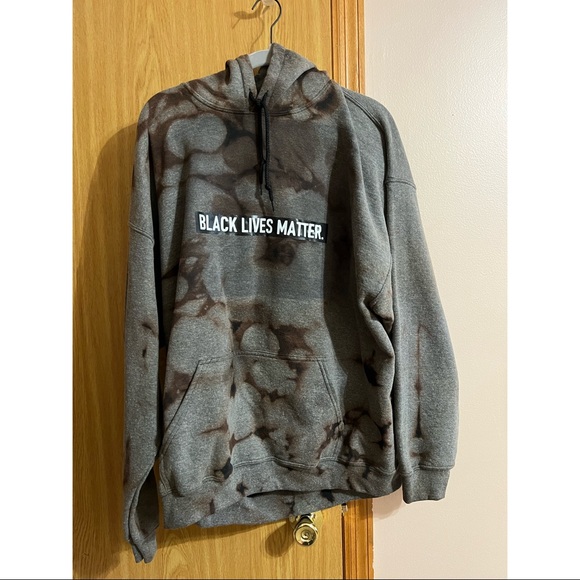 ✊🏿✊🏾✊🏽 Black Lives Matter hoodie sweatshirt tie dye - Picture 1 of 3